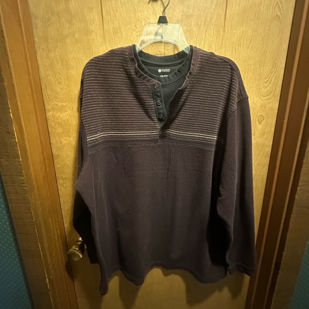 Haggar Men's Size XXL Plum Beige Stripe Long Sleeve Pullover Henley Sweater